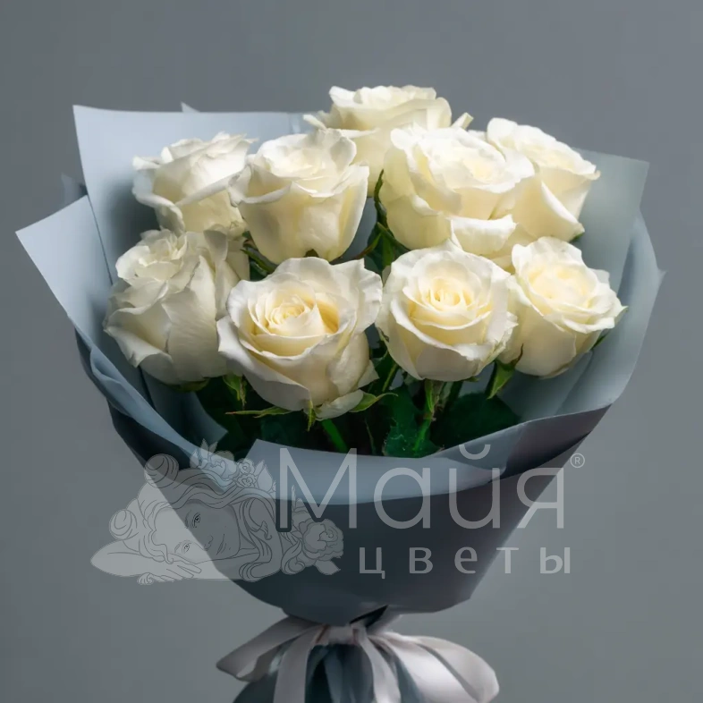 Белые розы &laquo;Белый лён&raquo;