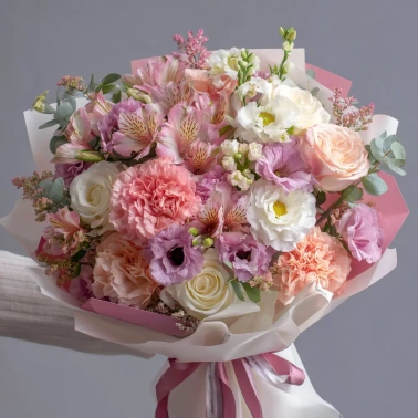 Букет с альстромериями «Калейдоскоп чувств»