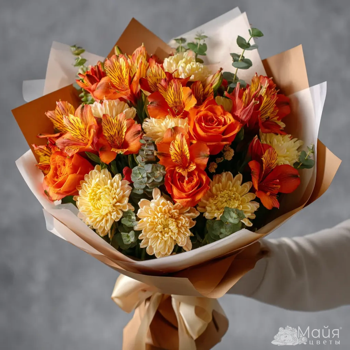 Букет с альстромериями &laquo;Тропический акцент&raquo;