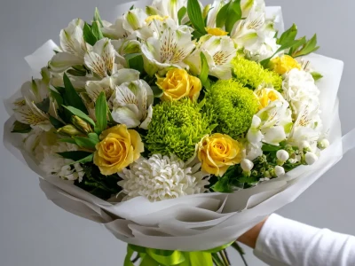 Букет с альстромериями «Мелодия лета»