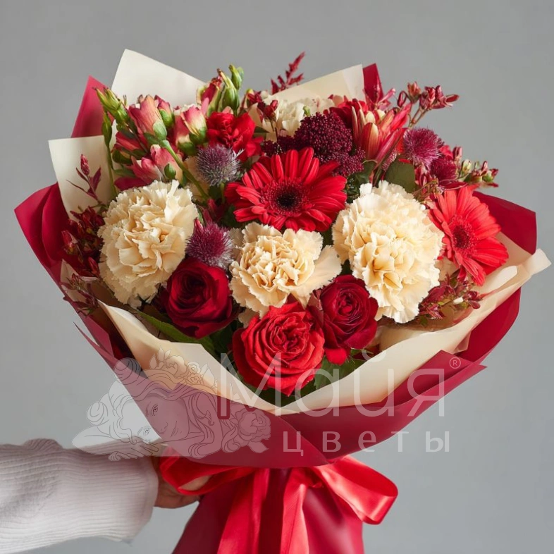 Букет с гвоздиками &laquo;Теплые объятия&raquo;