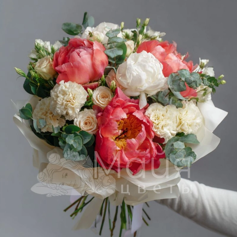 Букет с пионами &laquo;Персиковый закат&raquo;