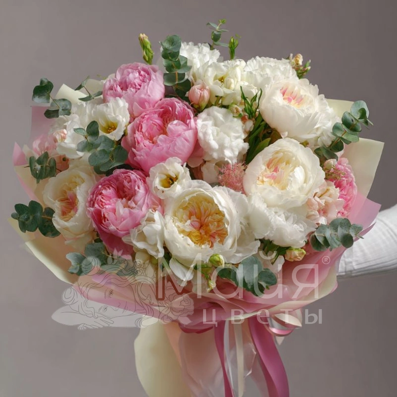 Букет с пионами &laquo;Зефирная фантазия&raquo;