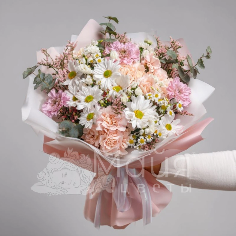 Букет с хризантемами &laquo;Полевое чудо&raquo;