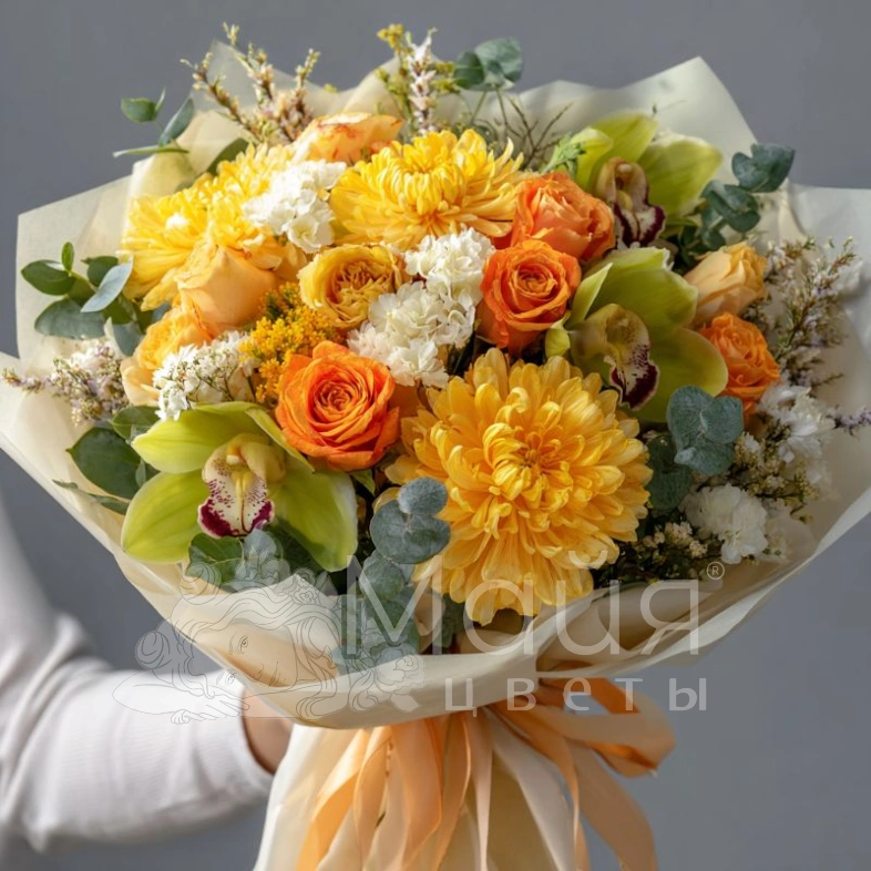 Букет с хризантемами &laquo;Классика тепла&raquo;