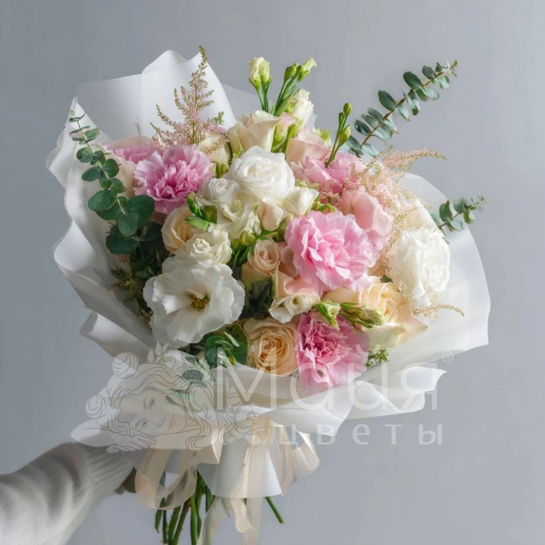 Букет с эустомами &laquo;Мягкое прикосновение&raquo;