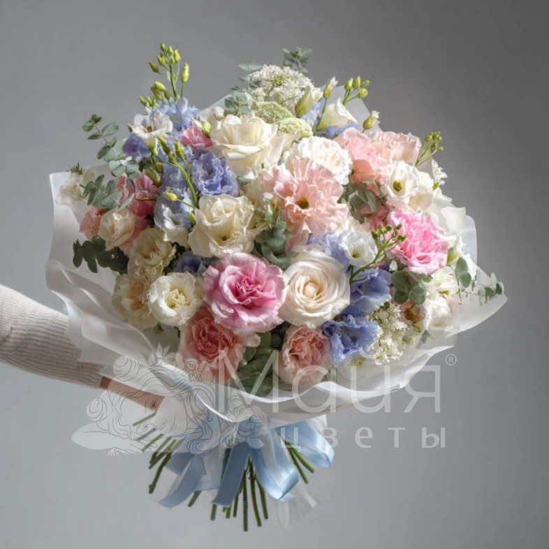 Букет с эустомами &laquo;Прозрачная весна&raquo;