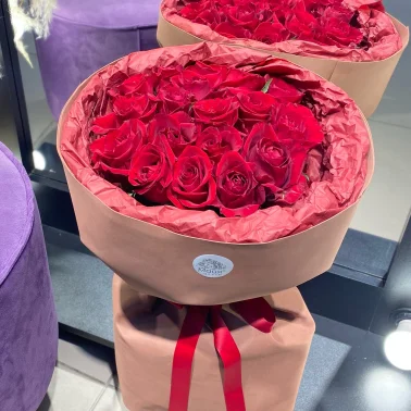 БУКЕТ ИЗ РОЗ