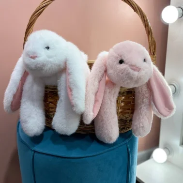 Плюшевый заяц