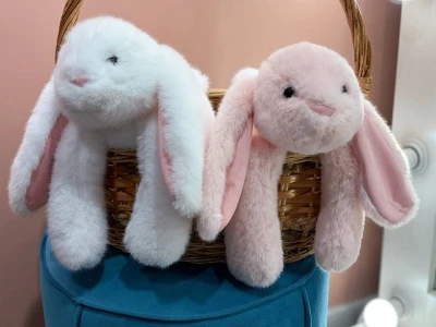 Плюшевый заяц
