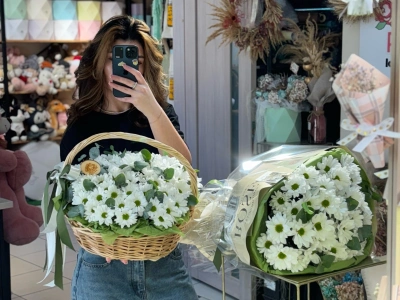 Корзинка из хризантем