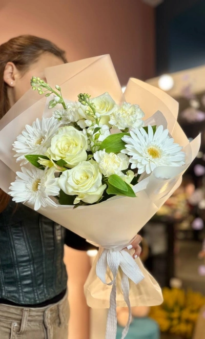 Букет из роз и гербер