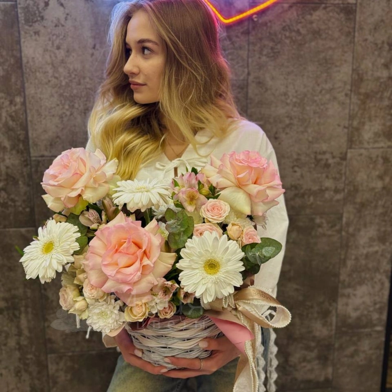 Корзинка &laquo;Нежность&raquo;🌸🎀