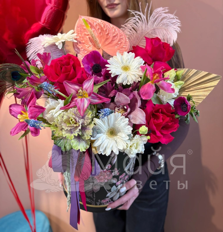 Авторская композиция в ярком стиле