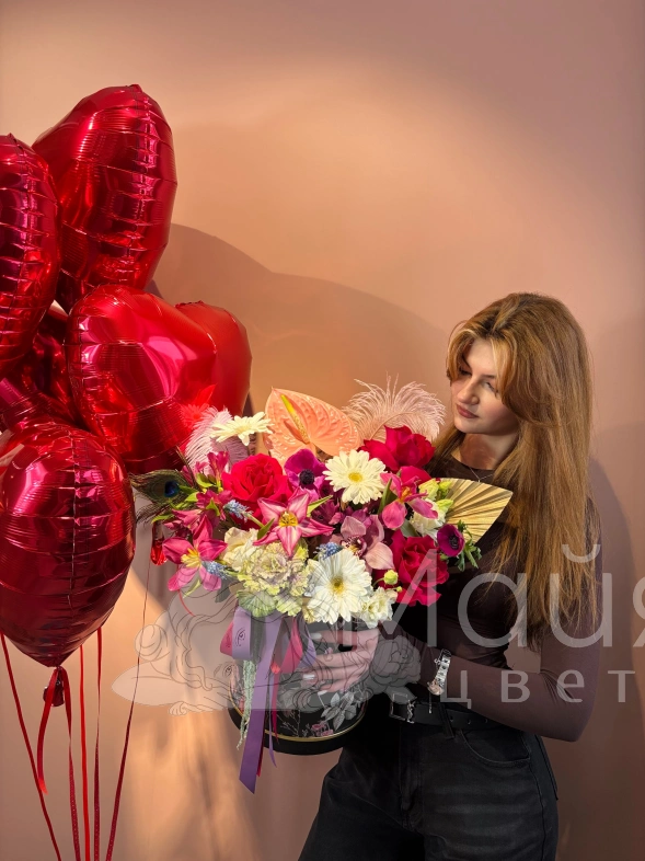 Авторская композиция в ярком стиле