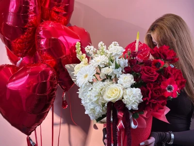 Авторская композиция в керамическом кашпо