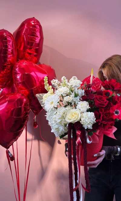 Авторская композиция в керамическом кашпо