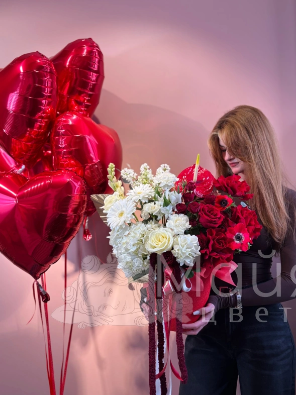 Авторская композиция в керамическом кашпо