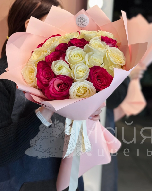 Букет из 25 роз 40 см