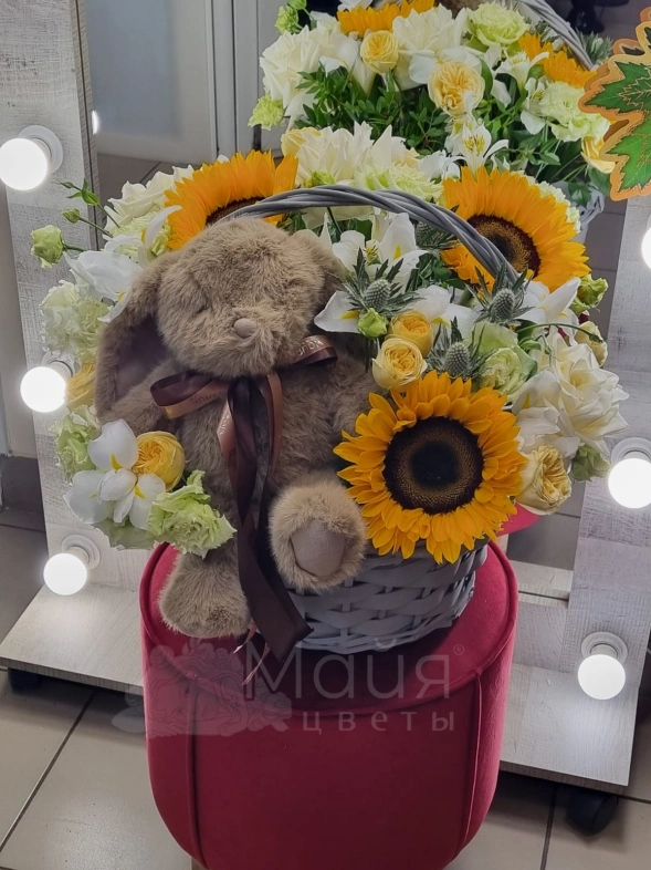 Корзина &laquo;Летний зайчик&raquo;