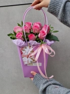 Сумочка с кенийскими розами 0