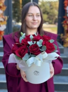 Композиция из алых роз 0