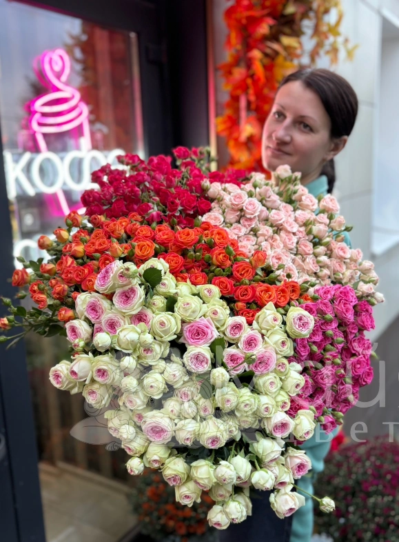 Кустовая роза