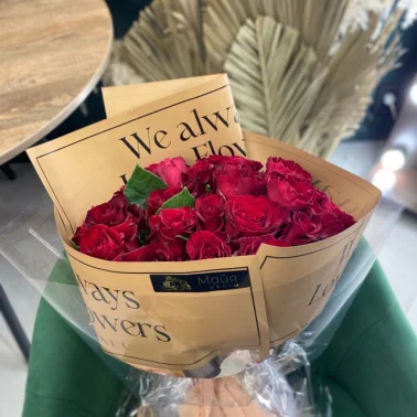 Букет «Алая прелесть»