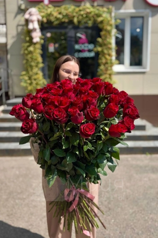 Эквадорская высокая роза 100 см. поштучно