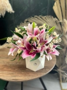 Букет &laquo;Ароматные лилии&raquo; 0