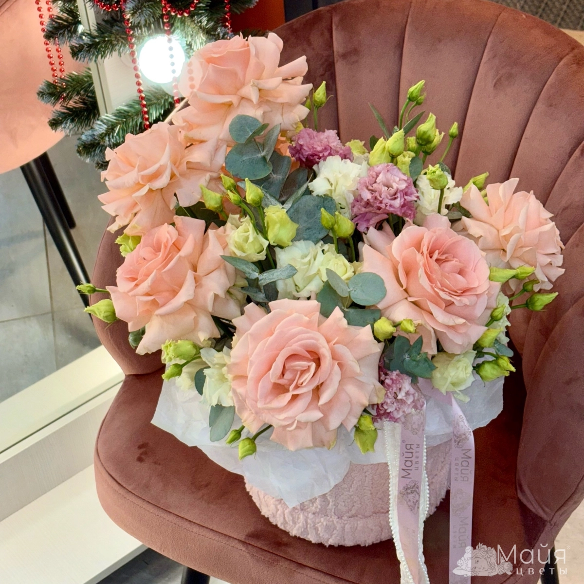 Вязаная коробка "Прованс"