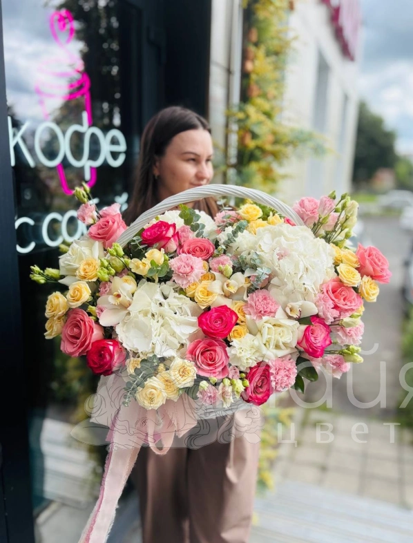 Корзина &laquo;История любви&raquo;