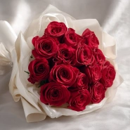 15 красных роз 60 см 0