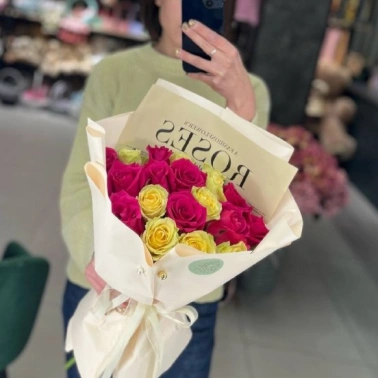 «Яркость роз»