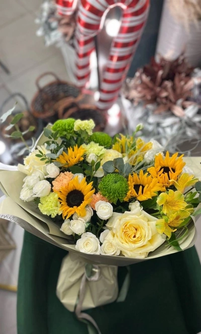 Букет с подсолнухами «Свежесть лета»