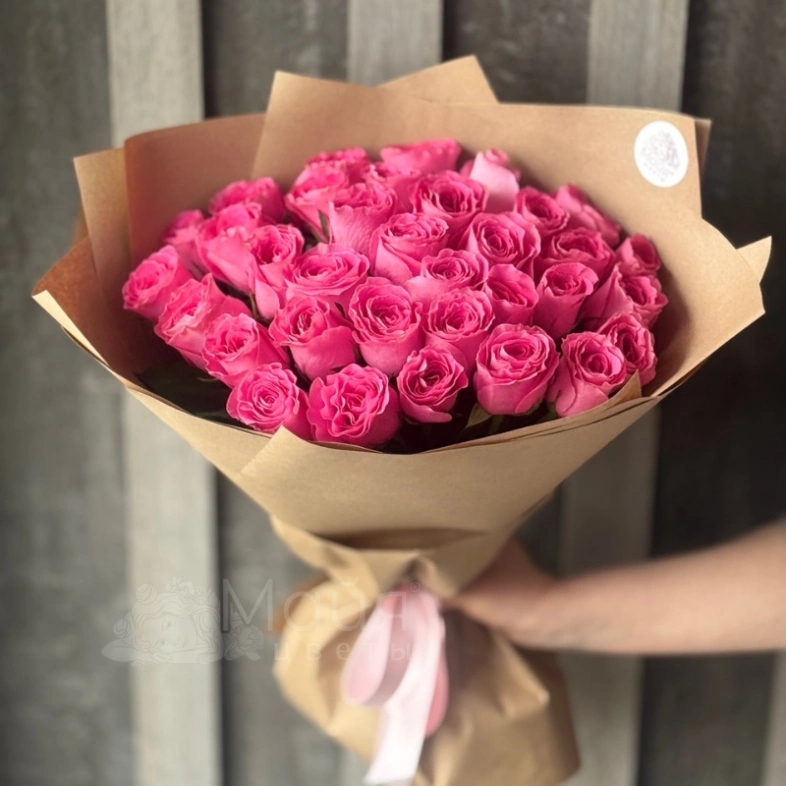 Букет из 35 розовых Кенийских роз 40 см.