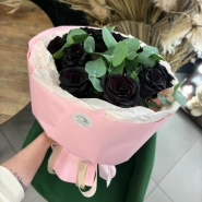 Букет чёрных роз &laquo;Ночь в бархате&raquo; 2