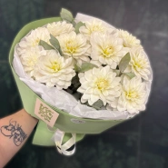 Букет из 11 георгинов &laquo;Сказка августа&raquo; 3