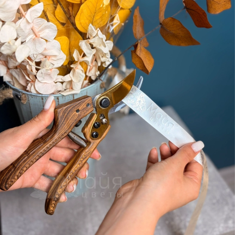 Секатор из японской стали