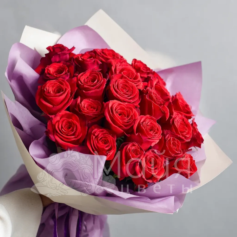 Красные розы &laquo;Чувства без слов&raquo;